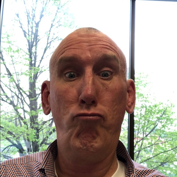 Meet your Posher, Dana - Picture 1 of 1